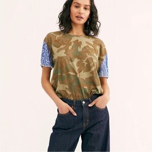 We the Free Clarity Camo T-Shirt Woman’s Small